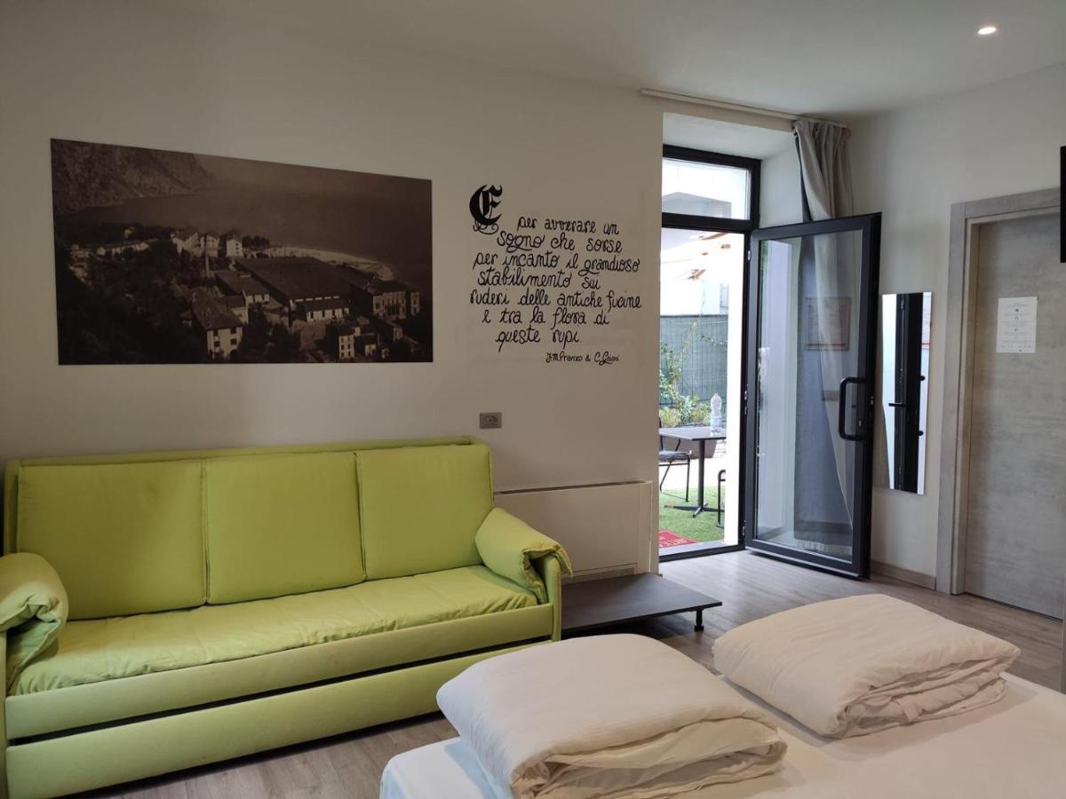 Antica Campione Rooms & Hostel 캄피오네 델 가르다 외부 사진